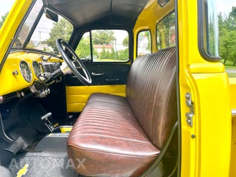 1953 Chevrolet 3100 - miniatura 3