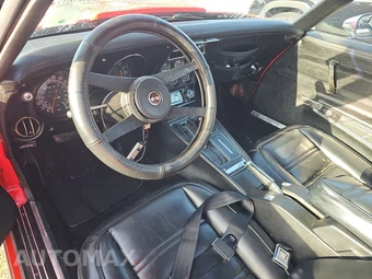 1976 Chevrolet Corvette Stingray - miniatura 11