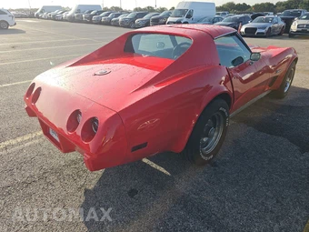1976 Chevrolet Corvette Stingray - miniatura 4