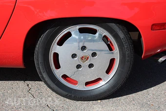 1981 Porsche 928 - miniatura 13