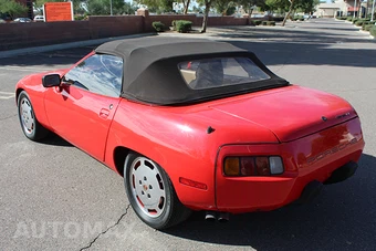 1981 Porsche 928 - miniatura 8
