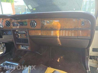 1981 Rolls-Royce Silver Spur – miniatura 19
