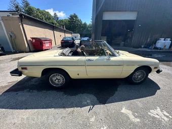 1982 Alfa Romeo Spider Veloce – miniatura 4