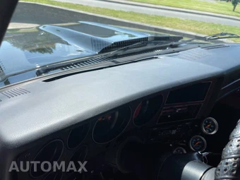 1982 Chevrolet C10 - miniatura 25