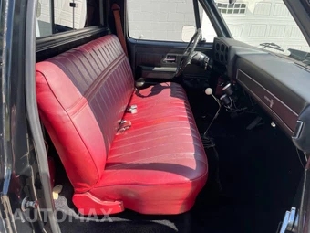 1982 Chevrolet C10 - miniatura 29