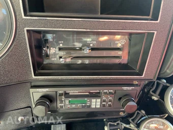 1982 Chevrolet C10 - miniatura 40