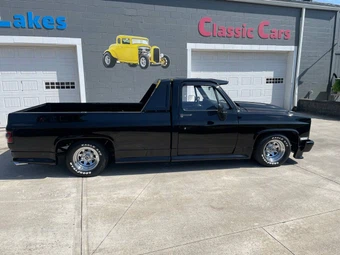 1982 Chevrolet C10 - miniatura 6