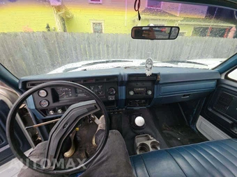 1982 Ford F-250 – miniatura 10
