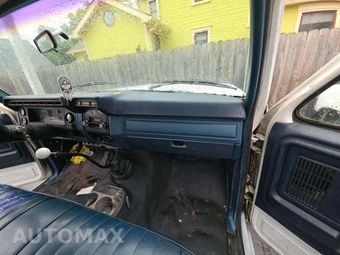 1982 Ford F-250 – miniatura 17