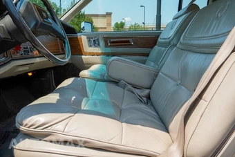 1983 Cadillac Eldorado - miniatura 13