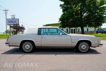 1983 Cadillac Eldorado - miniatura 2