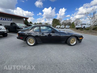 1983 Porsche 944 - miniatura 3