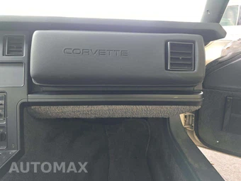 1984 Chevrolet Corvette – miniatura 17