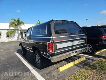 1984 Dodge Ramcharger - miniatura 6