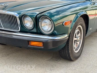 1984 Jaguar XJ6 III - miniatura 32