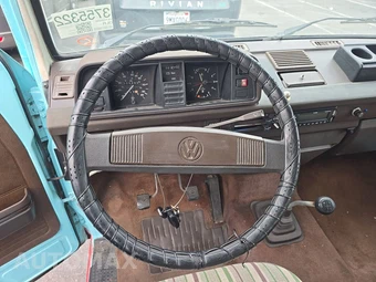 1984 Volkswagen Vanagon Camper - miniatura 10