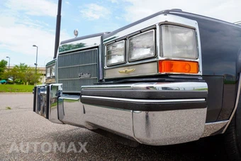 1985 Cadillac Fleetwood Brougham Sedan - miniatura 23
