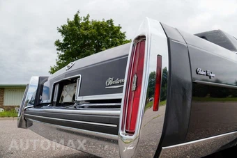 1985 Cadillac Fleetwood Brougham Sedan - miniatura 31