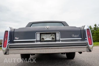 1985 Cadillac Fleetwood Brougham Sedan - miniatura 39