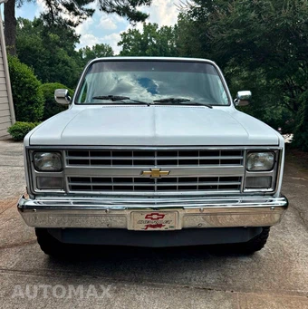 1985 Chevrolet 1500 Base - miniatura 2