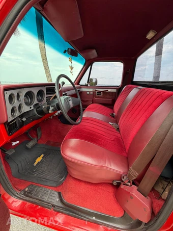 1985 Chevrolet C10 - miniatura 15
