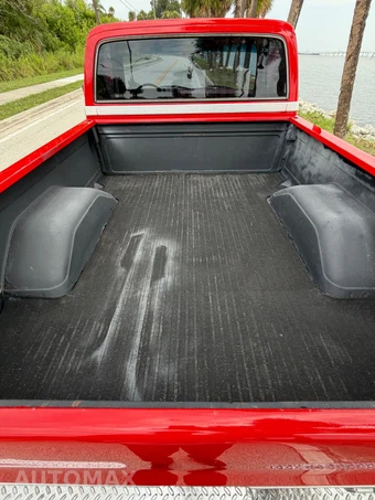 1985 Chevrolet C10 - miniatura 21