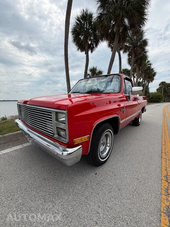 1985 Chevrolet C10 - miniatura 5