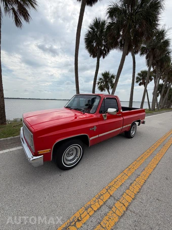 1985 Chevrolet C10 - miniatura 6