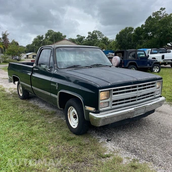 1985 Chevrolet C10 - miniatura 3