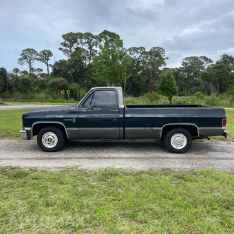 1985 Chevrolet C10 - miniatura 6