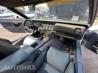 1985 Chevrolet Corvette - miniatura 11