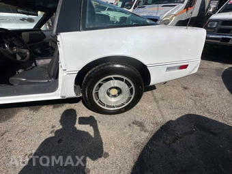 1985 Chevrolet Corvette - miniatura 14