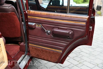 1985 Jeep Grand Wagoneer Grand - miniatura 28
