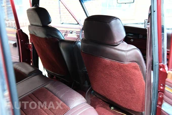 1985 Jeep Grand Wagoneer Grand - miniatura 39