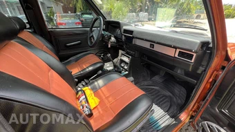 1985 Nissan Truck Deluxe - miniatura 11