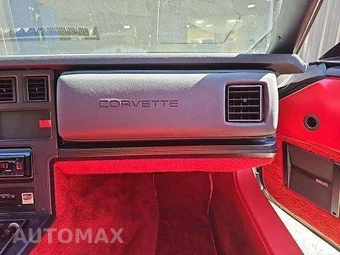 1986 Chevrolet Corvette Convertible - miniatura 18