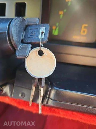 1986 Chevrolet Corvette Convertible - miniatura 9