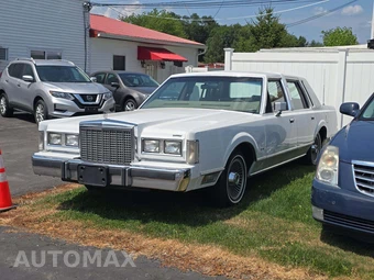 1986 Lincoln Town Car — car from the USA, Manheim Buy-Now listing at AUTOMAX