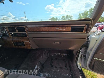 1986 Lincoln Town Car - miniatura 19