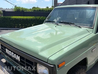 1986 Nissan Patrol - miniatura 10