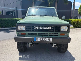1986 Nissan Patrol - miniatura 2