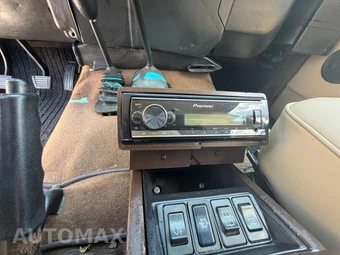 1986 Nissan Patrol - miniatura 31