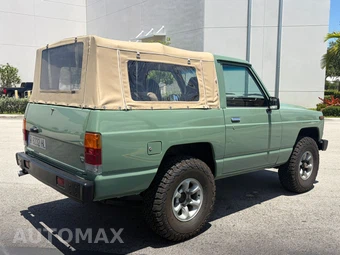 1986 Nissan Patrol - miniatura 4