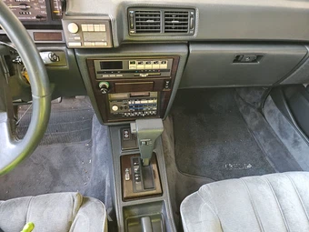 1986 Toyota Cressida Luxury Sedan - miniatura 11