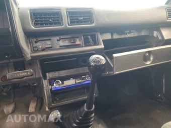 1986 Toyota Pickup SR5 - miniatura 11