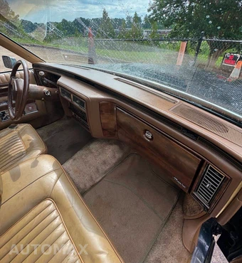 1987 Cadillac Brougham - miniatura 12