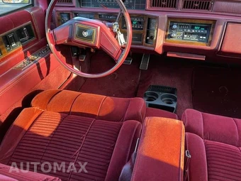 1987 Cadillac DeVille Sedan - miniatura 13