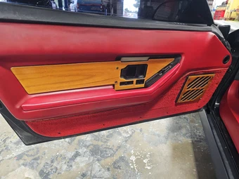 1987 Chevrolet Corvette Convertible – miniatura 9
