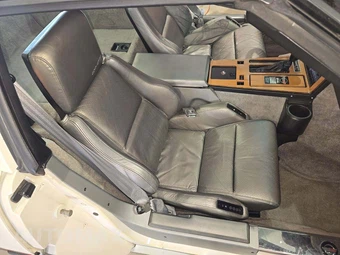 1987 Chevrolet Corvette Coupe – miniatura 18