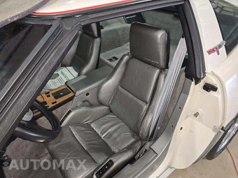 1987 Chevrolet Corvette Coupe – miniatura 6